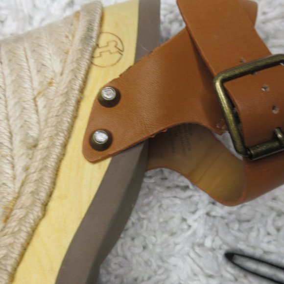 Flogg Lola Wedge sandals sz 7 - Picture 7 of 11